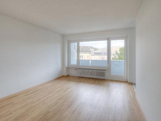 3 Zimmer, 76 m², 6. Stock
