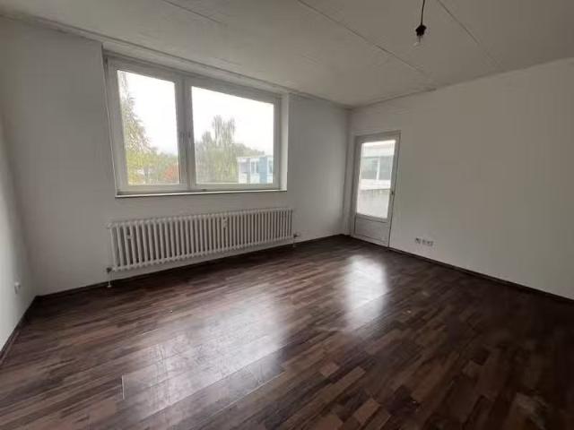 3 Zimmer 79 m² 574 € Kaltmiete Wohnungen in Neukirchen Vl.