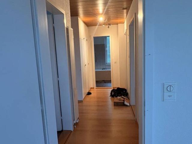 3 Zimmer, 80 m², 1. Stock