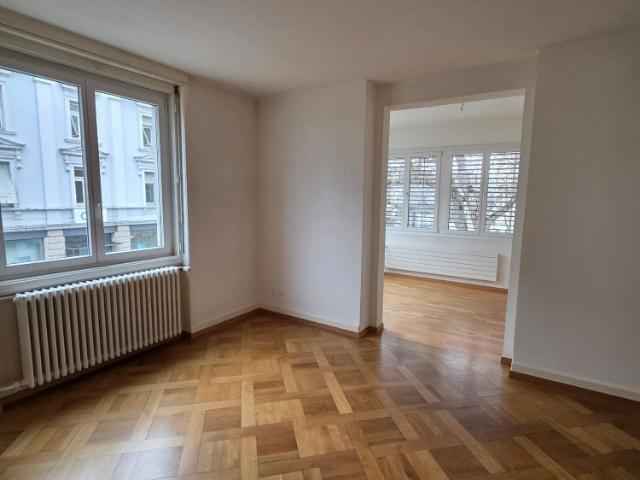 3 Zimmer, 80 m², 1. Stock