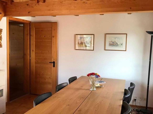 3 Zimmer, 80 m², 2. Stock