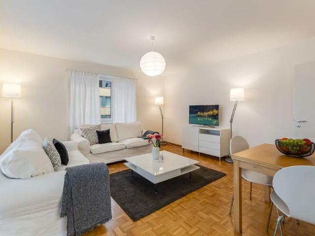 3 Zimmer, 80 m², 2. Stock