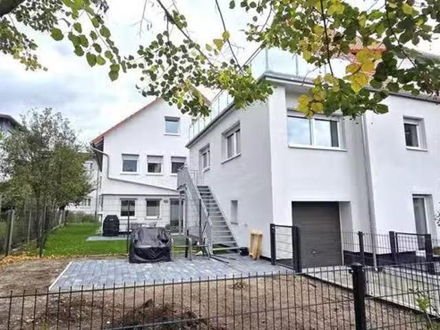 3 Zimmer 80 m² 940 € Kaltmiete Wohnungen in Schwarzenbruck