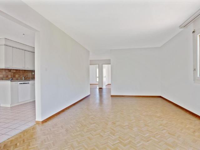 3 Zimmer, 81 m², 1. Stock