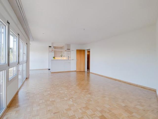3 Zimmer, 81 m², 4. Stock