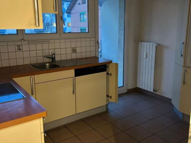3 Zimmer, 82 m², 1. Stock