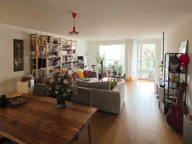 3 Zimmer, 82 m², 1. Stock