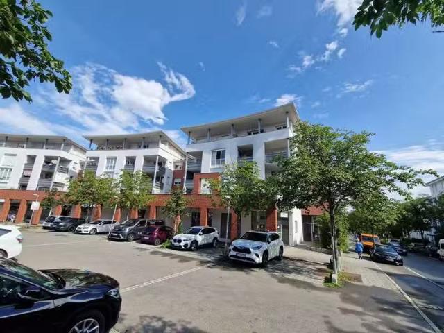 3 Zimmer 82 m² 980 € Kaltmiete Wohnungen in Reutlingen