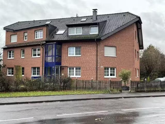 3 Zimmer 84 m² 850 € Kaltmiete Wohnungen in Burscheid