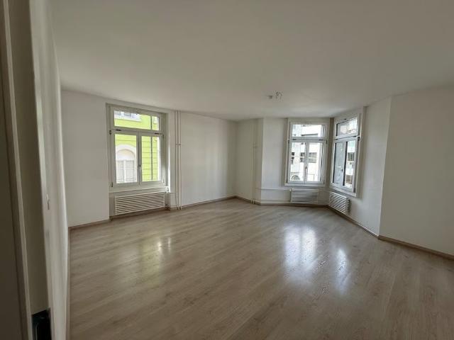 3 Zimmer, 85 m², 1. Stock