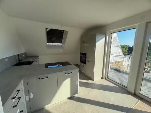 3 Zimmer 89 m² 1.450 € Kaltmiete Wohnungen in Böhl Iggelh.