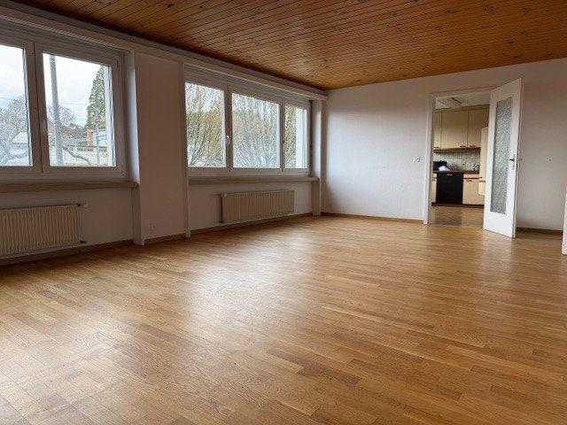 3 Zimmer, 93 m², 1. Stock
