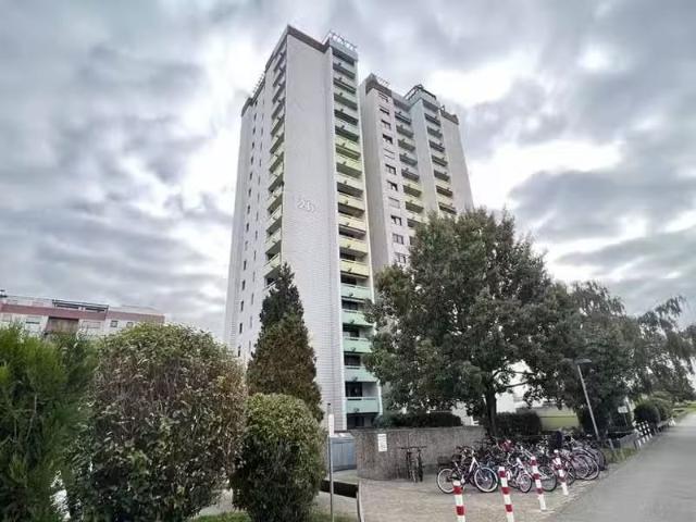 3 Zimmer 91 m² 950 € Kaltmiete Wohnungen in Heddesheim