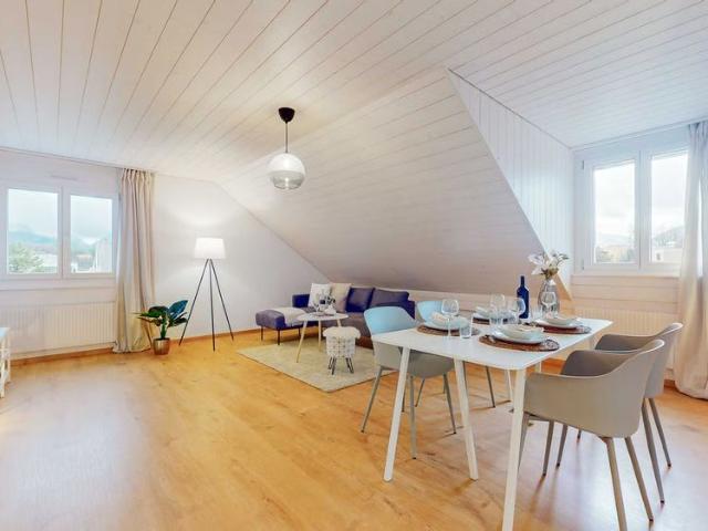 3 Zimmer, 92 m², 3. Stock
