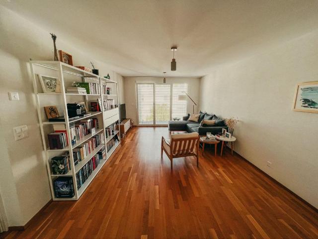 3 Zimmer, 94 m², 2. Stock
