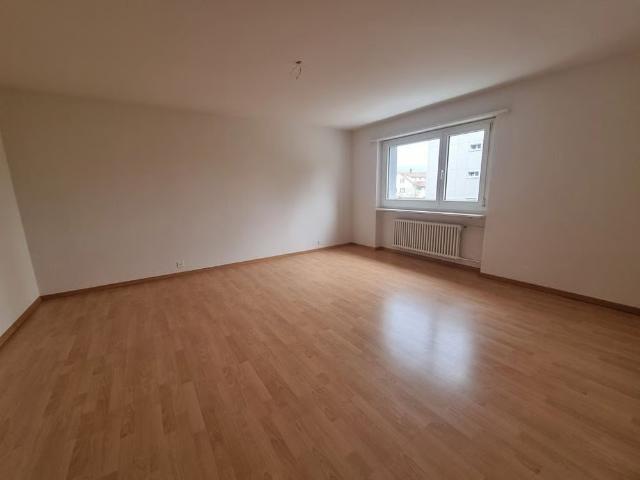 3 Zimmer, 99 m², 1. Stock