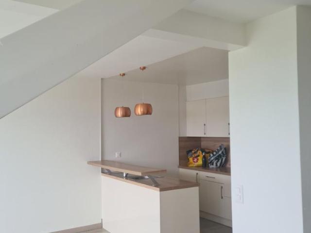 3 Zimmer, 100 m², 1. Stock