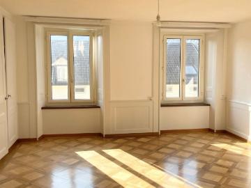 3 Zimmer, 100 m², 2. Stock