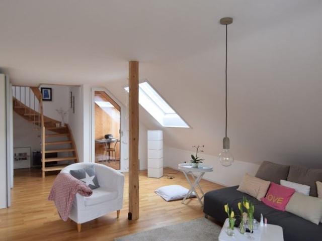 3 Zimmer, 100 m², 3. Stock