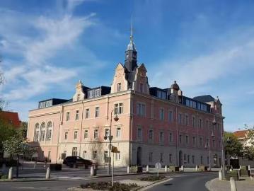 3 Zimmer 101 m² 1.260 € Kaltmiete Wohnungen in Kreischa