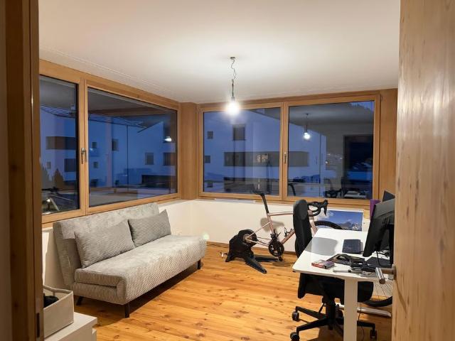 3 Zimmer, 102 m², 1. Stock