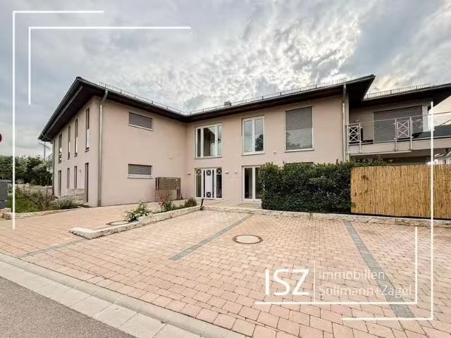 3 Zimmer 104 m² 1.300 € Kaltmiete Wohnungen in Gunzenhausen