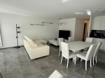 3 Zimmer, 105 m²