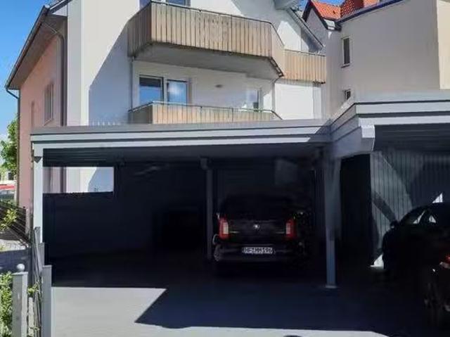 3 Zimmer 105 m² 1.000 € Kaltmiete Wohnungen in Bückeburg