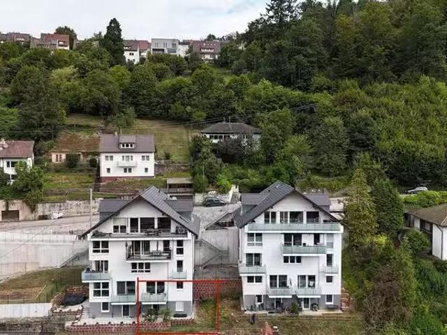 3 Zimmer 105 m² 1.100 € Kaltmiete Wohnungen in Neuenbürg