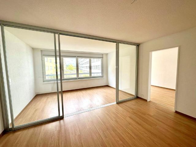 3 Zimmer, 107 m², 1. Stock