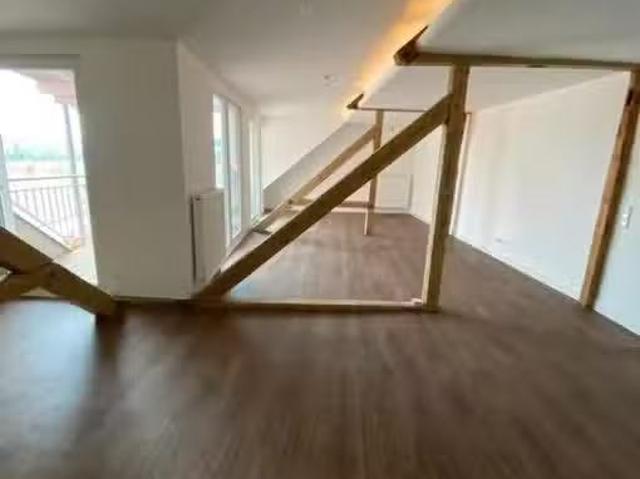 3 Zimmer 107 m² 1.050 € Kaltmiete Wohnungen in Tauberbisc.