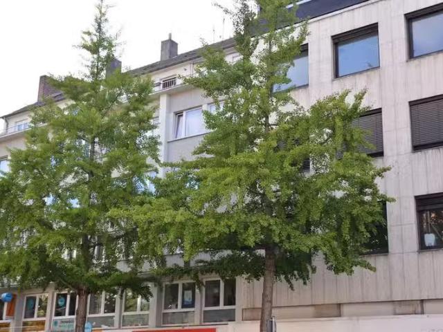 3 Zimmer 110 m² 1.039 € Kaltmiete Wohnungen in Aachen