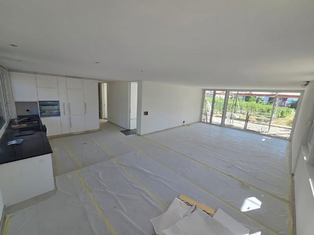 3 Zimmer, 110 m², EG