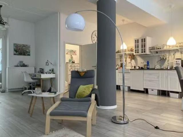 3 Zimmer 116 m² 850 € Kaltmiete Wohnungen in Ludwigshafen.