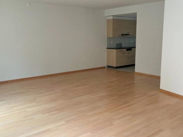 3 Zimmer, 118 m², 2. Stock