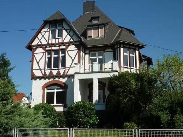 3 Zimmer 120 m² 900 € Kaltmiete Wohnungen in Neuwied Engers