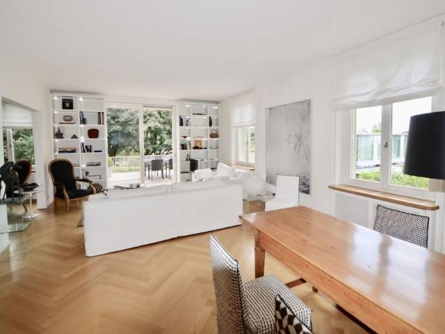 3 Zimmer, 120 m², 1. Stock