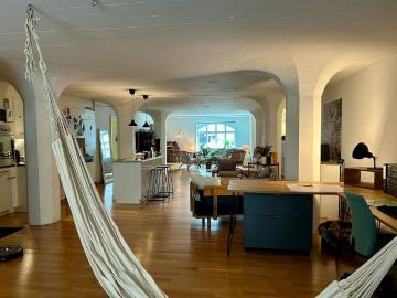 3 Zimmer, 126 m², 1. Stock