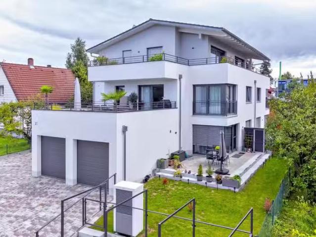3 Zimmer 126 m² 1.550 € Kaltmiete Wohnungen in Buchloe