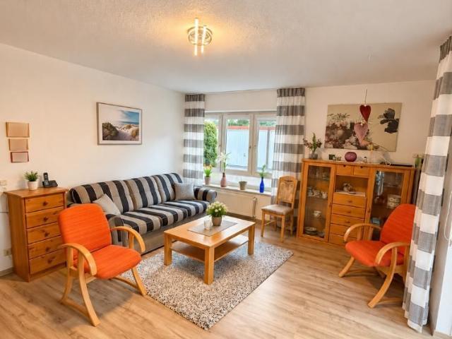 3 Zimmer, Terrasse & Küche – Ihr neues Zuhause im Herzen von Loxstedt