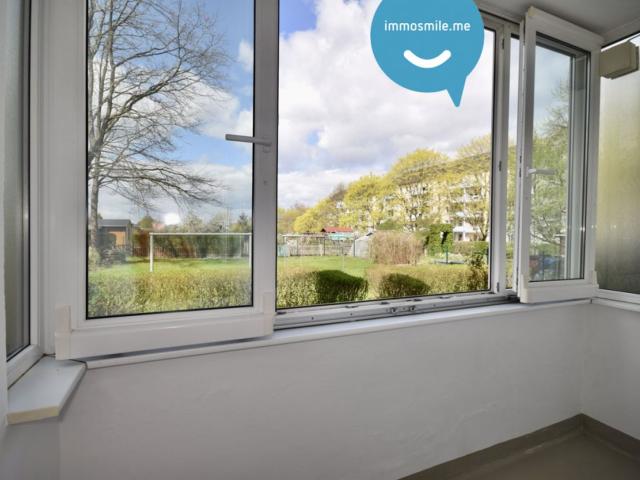3 Zimmer • verglaster Balkon • Hochparterre • Tageslichtbad mit Wanne • grüner Hausgarten • TOP ! ID: 4042