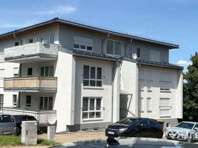 3 Zimmer Wohnung mi Balkon in Freital