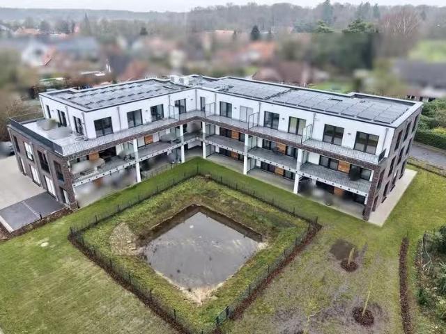 3 Zimmer Wohnung mieten in Zetel 26340 94,93 m²