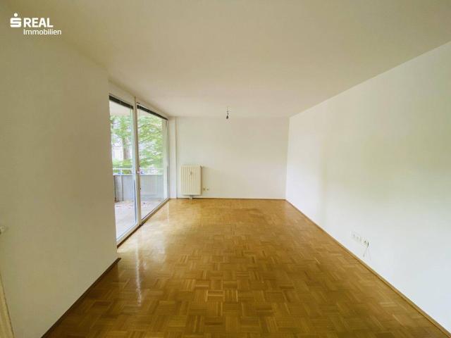 3 Zimmer Wohnung mit 2 Balkonen in Lehen