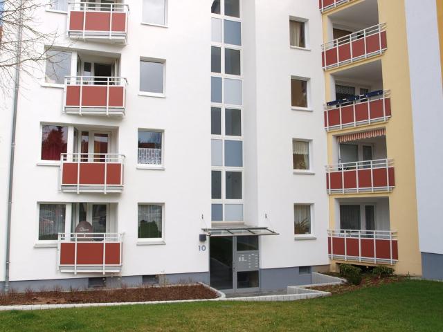 3 Zimmer Wohnung mit 2 Balkonen