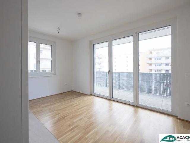 3 Zimmer Wohnung mit Tageslicht Bad und Eck Balkon zum Wohlfühlen! Leben im Grünen, aber nahe der Stadt! Tiefgaragenplatz optional verfügbar!