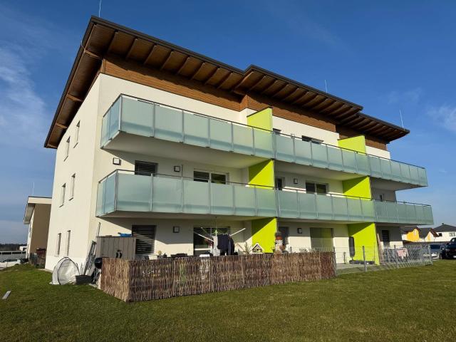 3 Zimmer Wohnung mit Terrasse & Eigengarten/Nähe Attersee