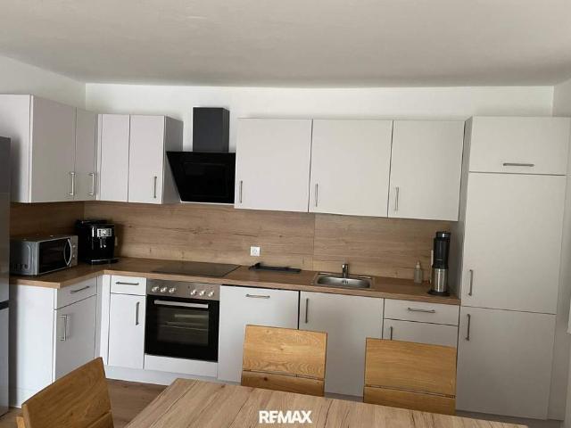 3 Zimmer Wohnung mit Terrasse nahe Dorfplatz