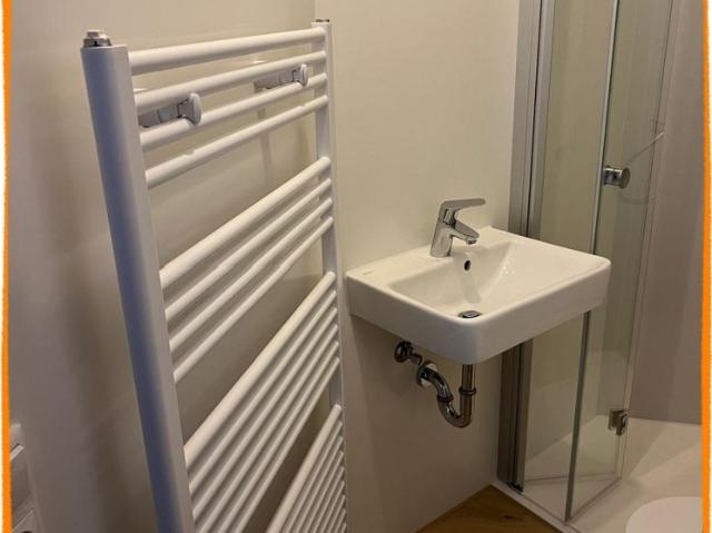 3 Zimmer Wohnung mit TREPPENLIFT und großen BALKON an der Küche