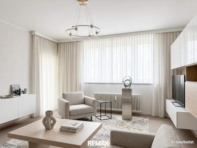 3 Zimmer mit verglaster Loggia & Lift – Parkplatz inklusive